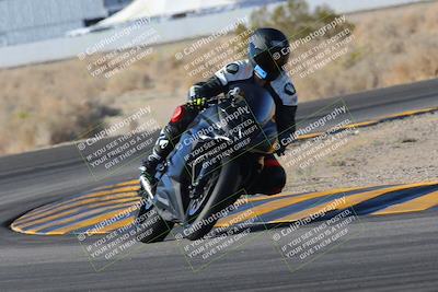 media/Dec-18-2022-SoCal Trackdays (Sun) [[8099a50955]]/Turn 4 (1pm)/